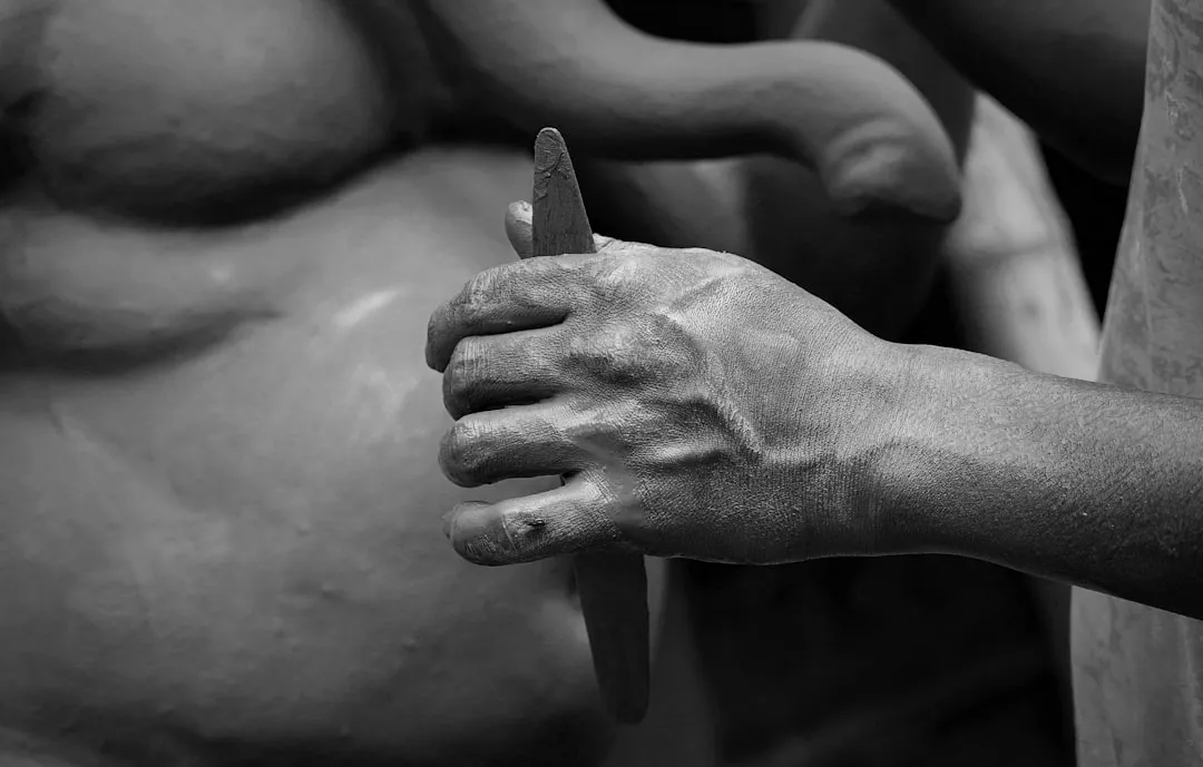 生物与材料科学实验中的仪器选型要点及技术对比分析